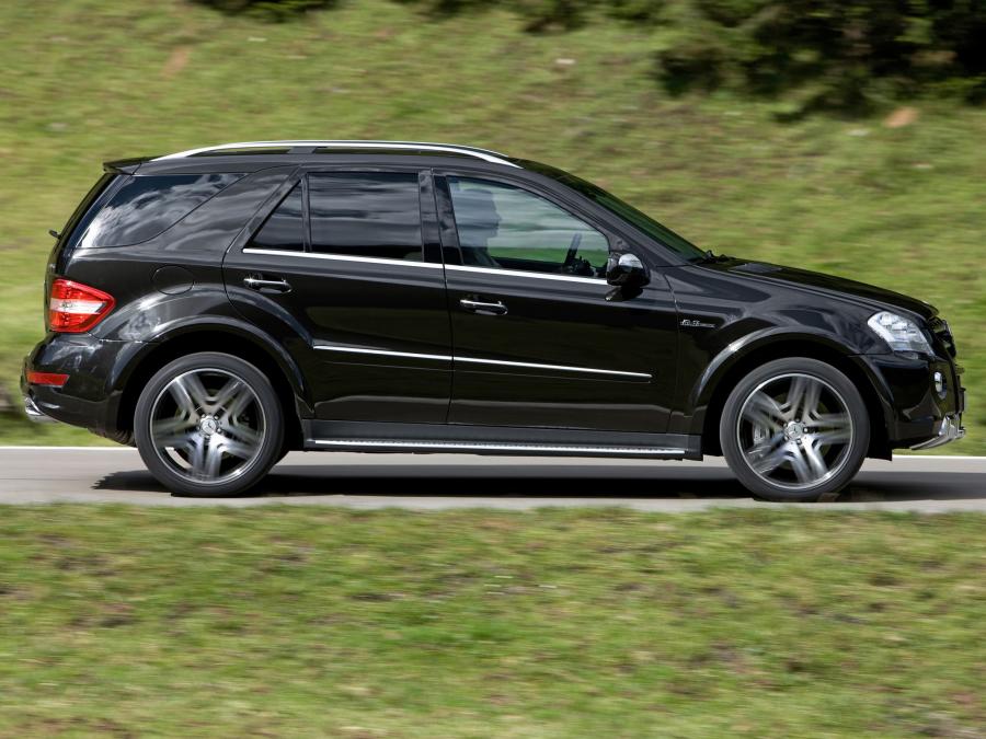  Mercedes-Benz ML63 AMG Performance Studio 2009 года  (фото 36 из 37)